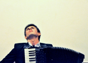 Alexander Poeluev in concerto a Castelfidardo